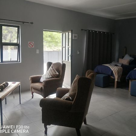 Casablanca B&B Бофорт-Уэст Экстерьер фото